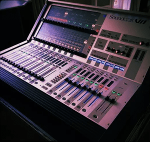 Soundcraft Vi1