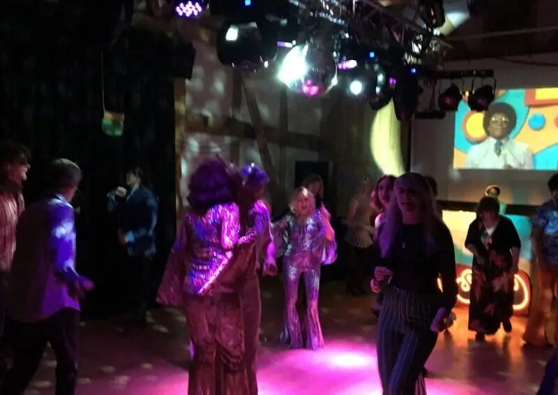 Disco Sound & Lighting - dB Live Sound PA Hire